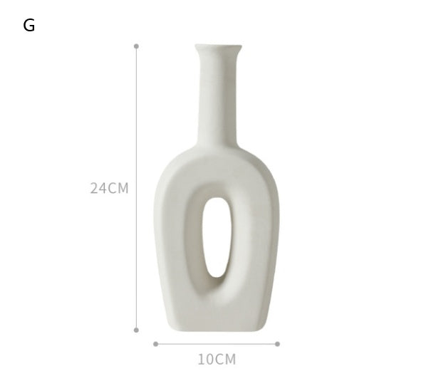 Vaso de cerâmica com decoração nórdica